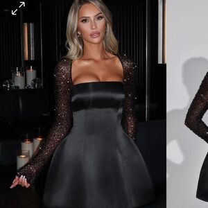 gorgeous dress. sleeves are super cute